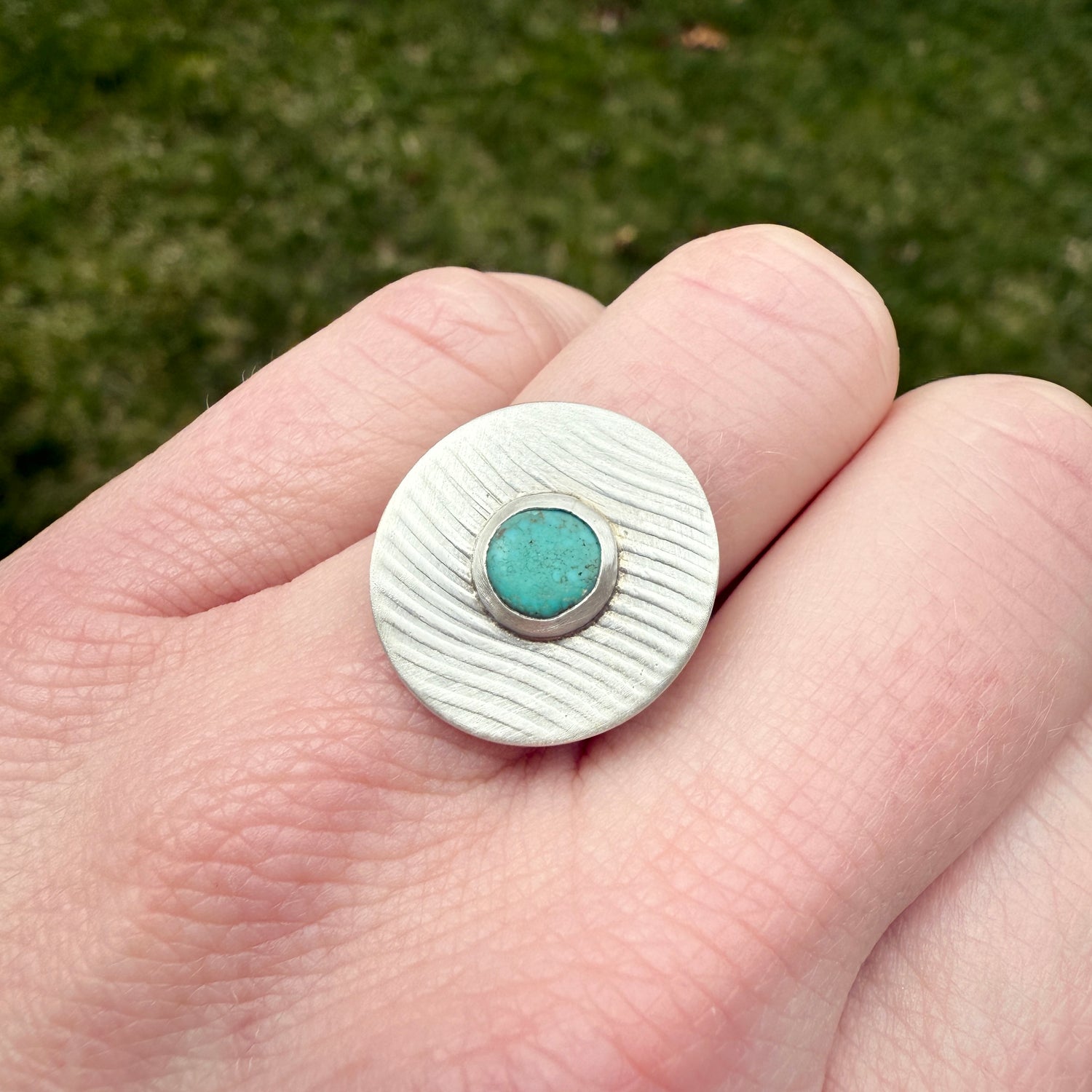 WAVES RING SIZE 7.5