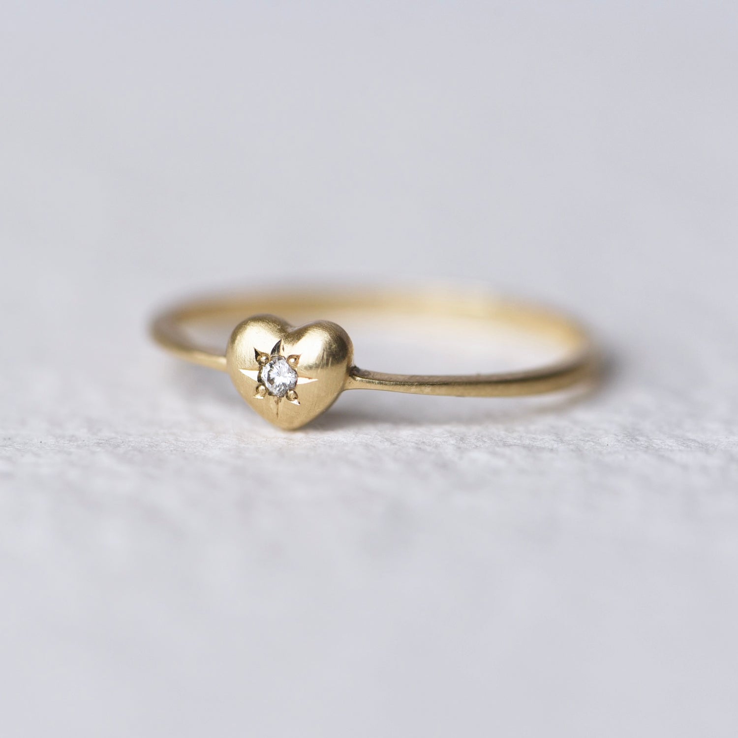 PETITE PUFFY HEART 14K GOLD DIAMOND RING SIZE 7