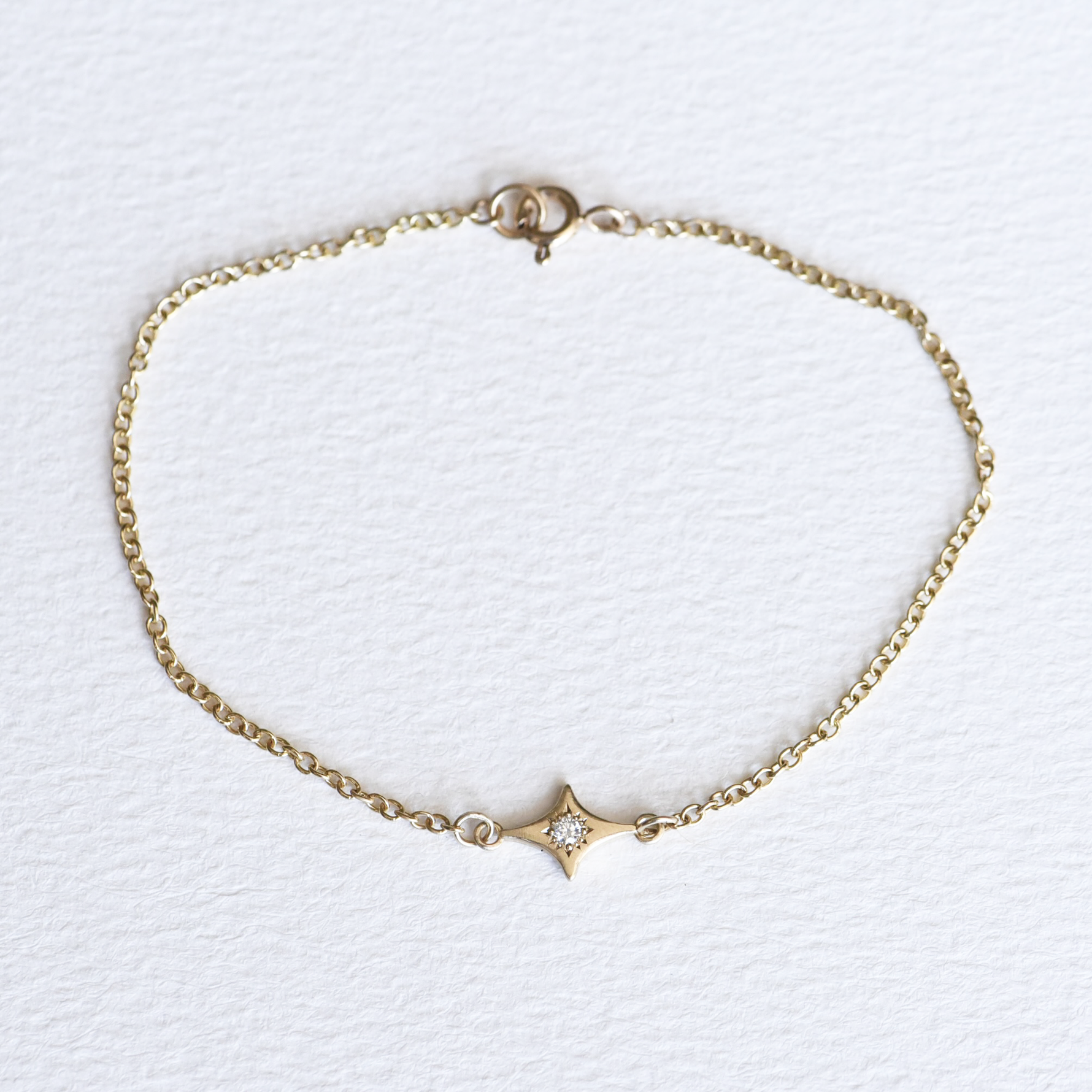 SPARKLE ENGRAVED 14K DIAMOND CHAIN BRACELET