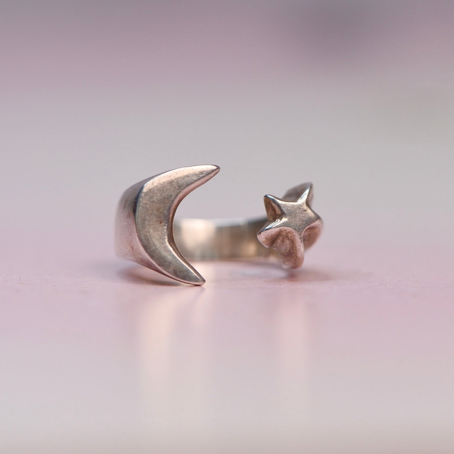 Vintage Star + Moon Engraved Ring Size 8