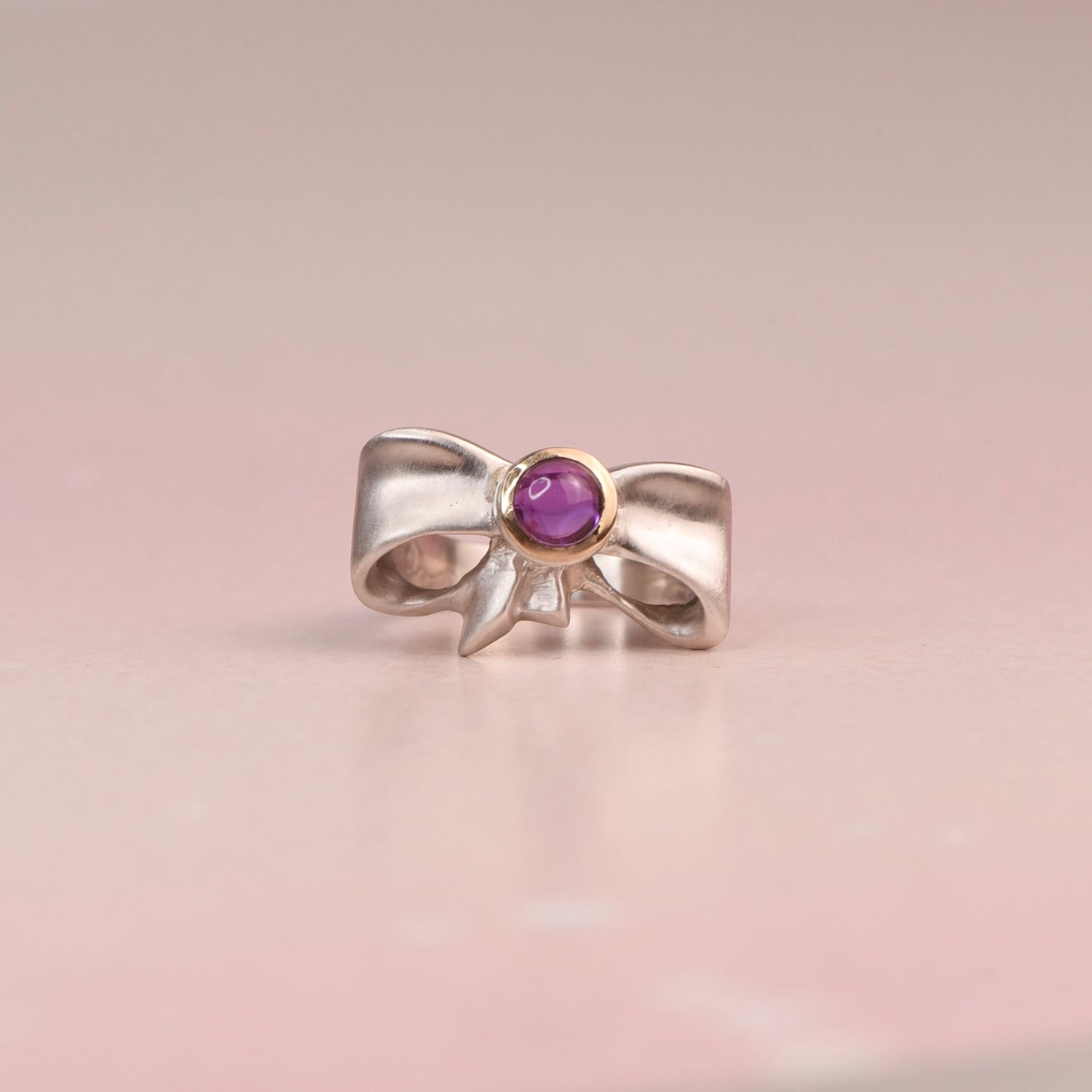 Vintage Amethyst Bow Ring Size 7.25